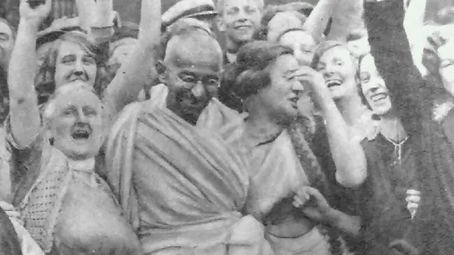 Gandhi at Darwen with women